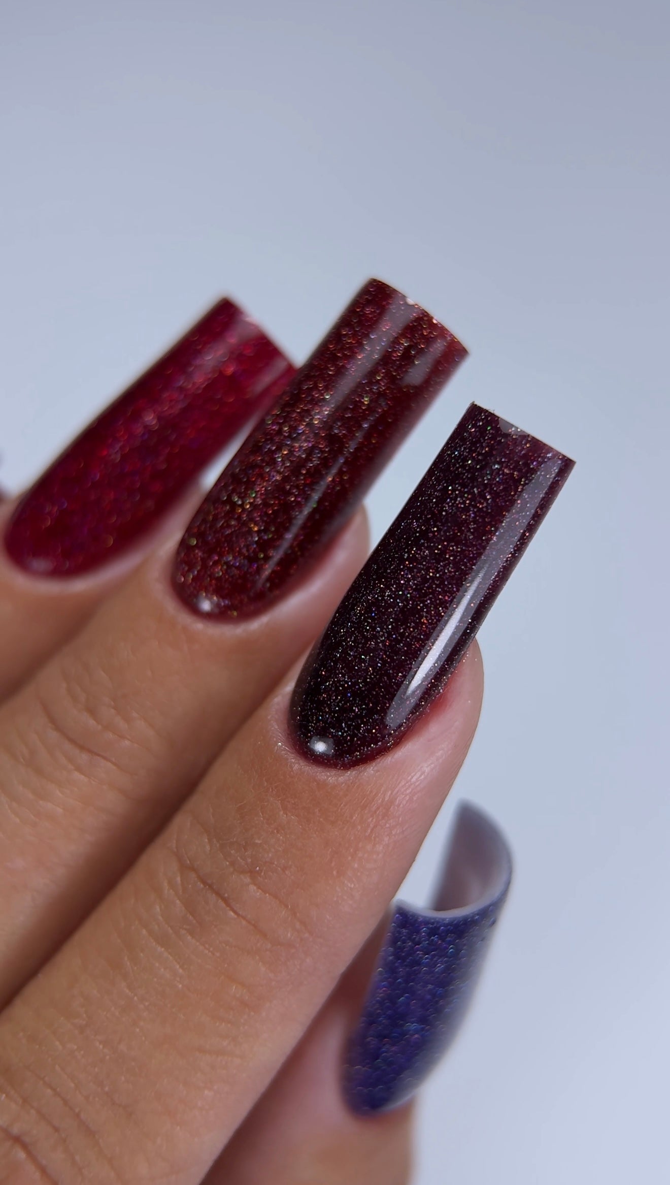 Gel Polish STELLAR LIGHTS
GOLLECTION "Vega" (8ml) von Trendy Nails (TPO/HEMA-free)