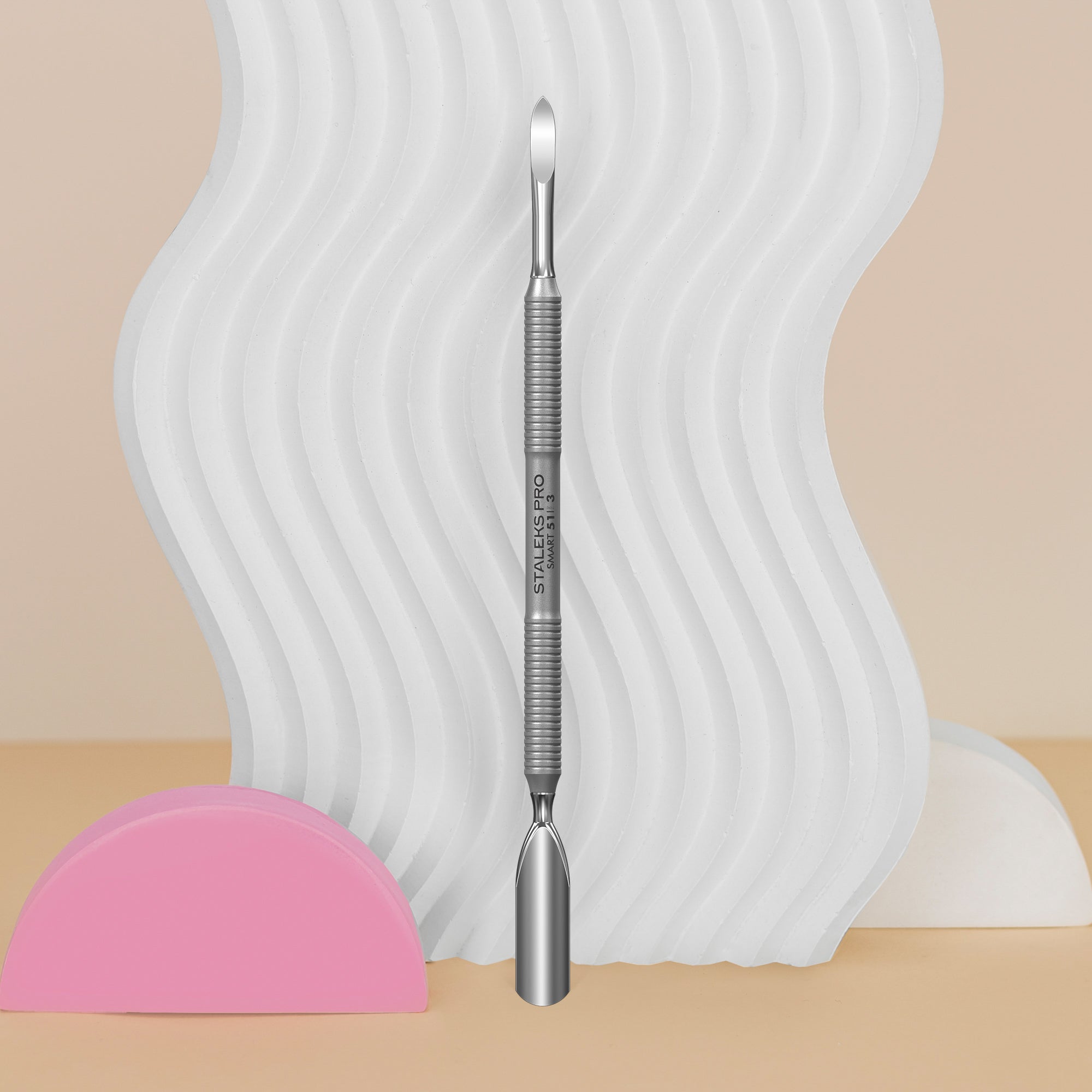 Nagelhautschieber SMART 51 TYPE 3 (breiter abgeabgerundeteter Schieber und Hakenreiniger)