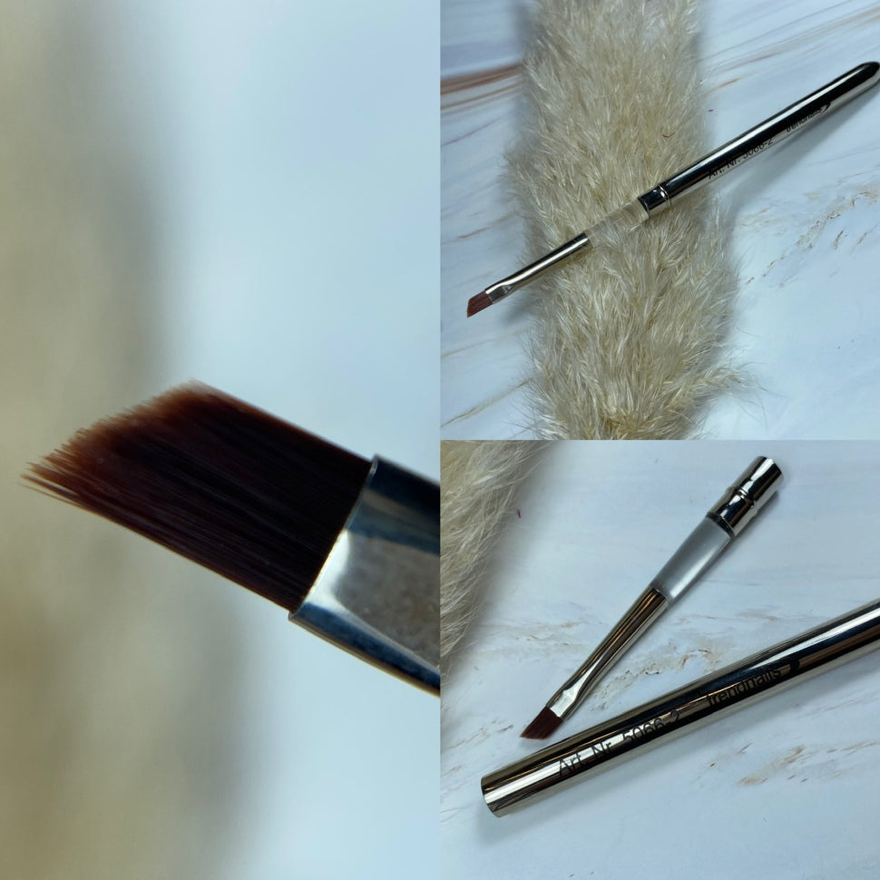 French brush size 4 with cap from Trendnails