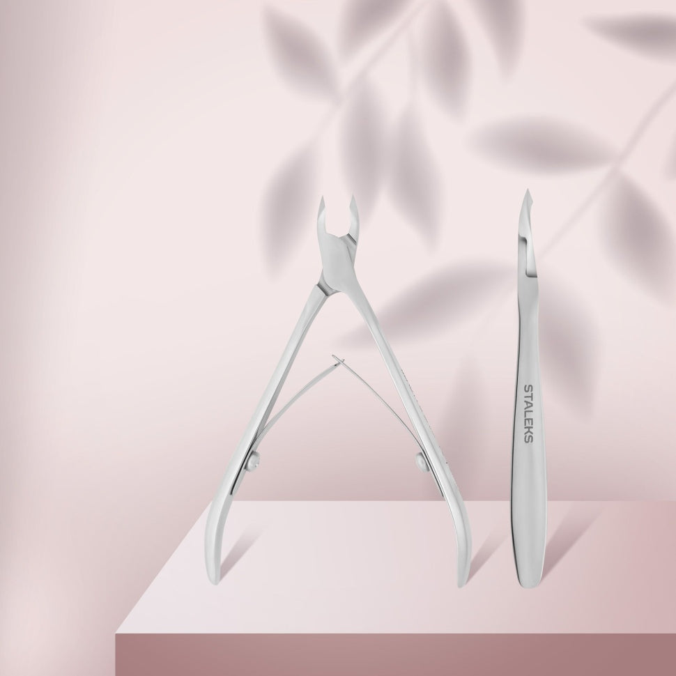 Pinza per cuticole NBC-10-3 (Lunghezza del taglio 3 mm) STALEKS BEAUTY&CARE