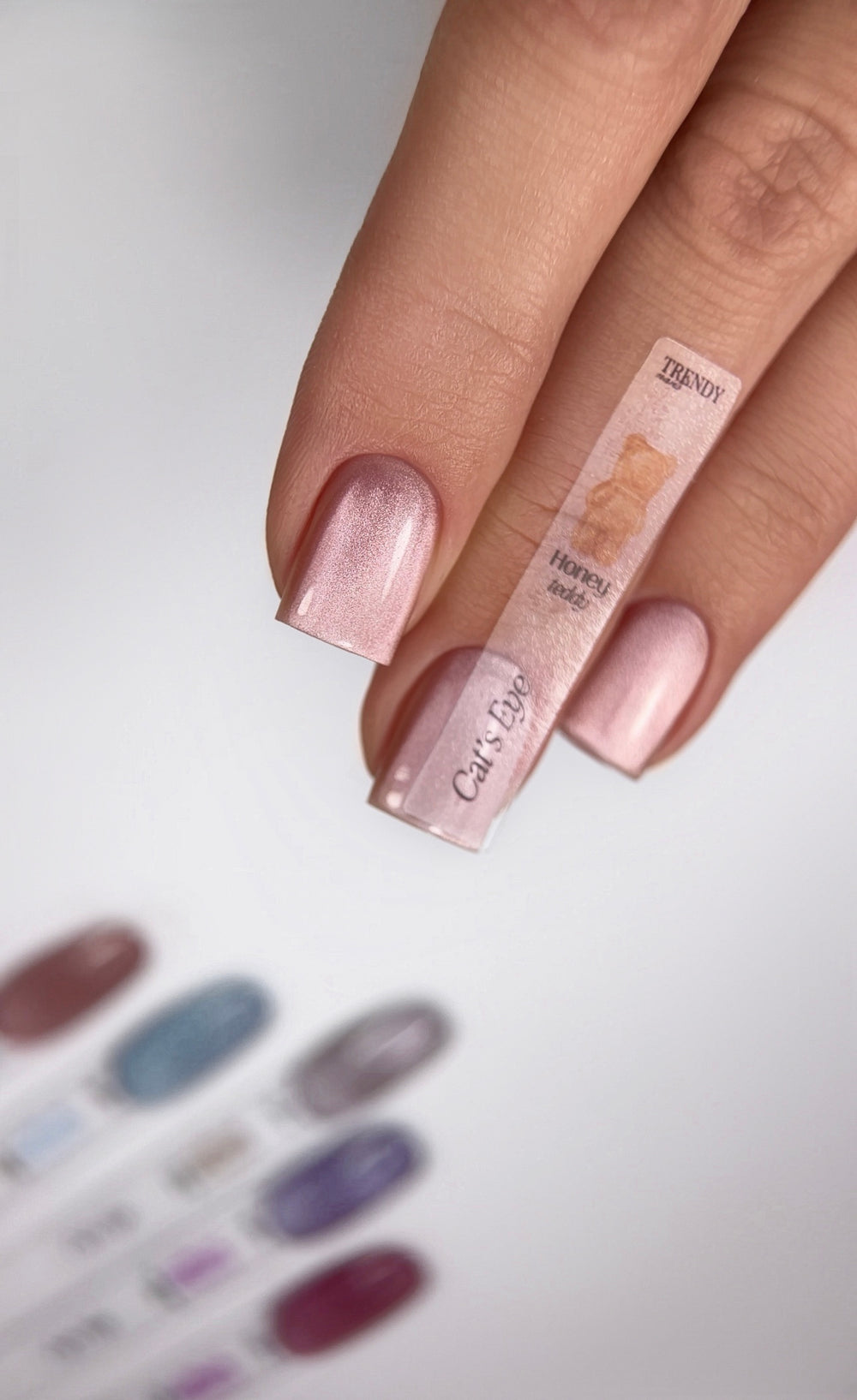 Cat Eye Gel Polish Gummy Bear "Honey Teddy" 5ml/10ml by Trendy Nails (TPO/HEMA-free)