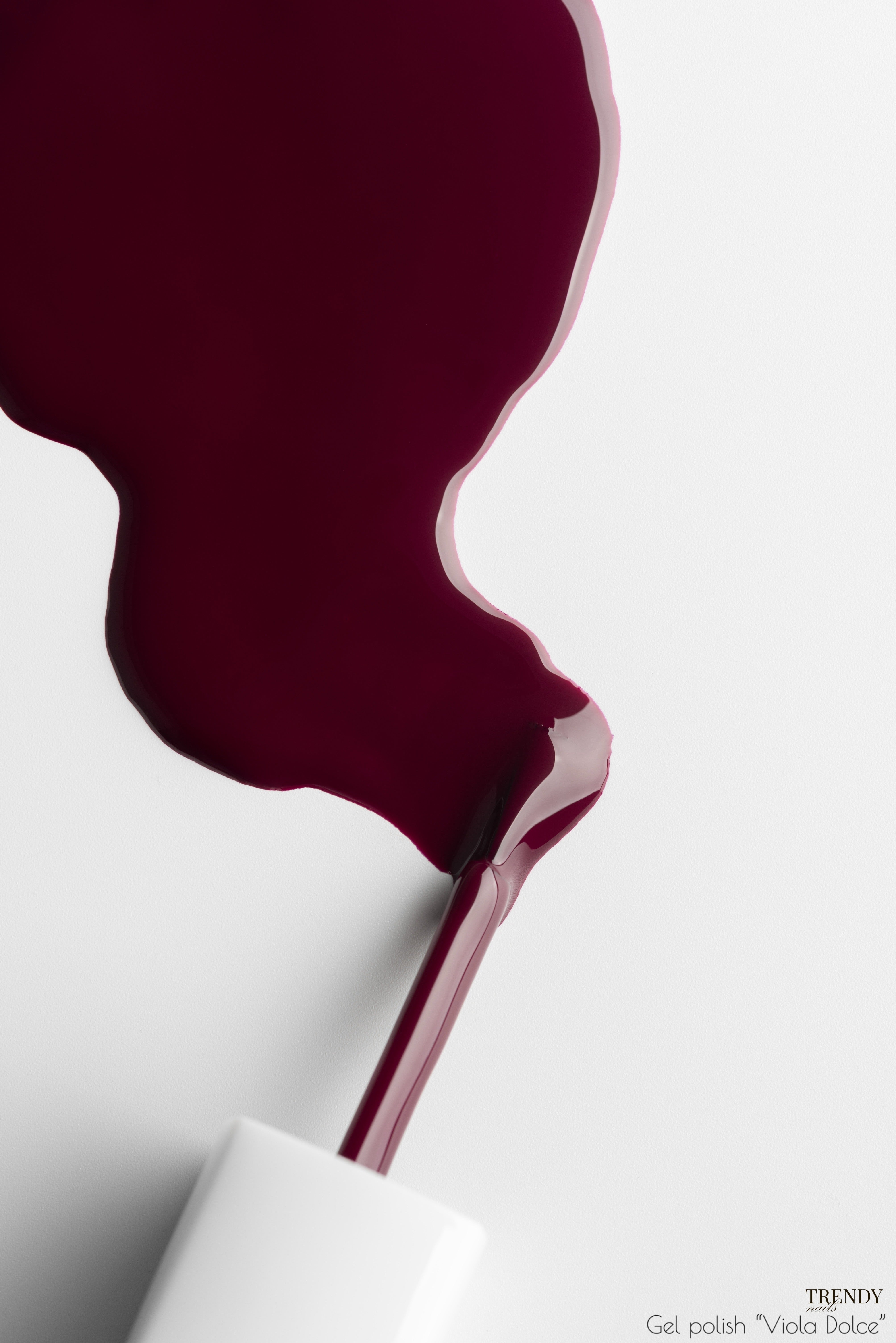 Gel Polish "Viola Dolce" Cin Cin Collection (8ml) von Trendy Nails (TPO/HEMA-free) Herbst 2025